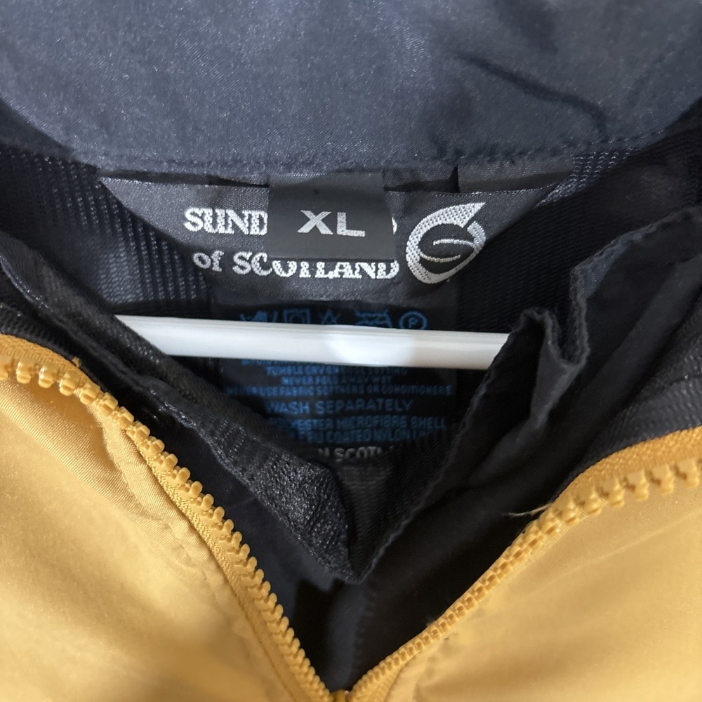 Sunderland of Scotland Vintage Jacket Mens XL Yellow Black OH Country Club Logo - Picture 2 of 9